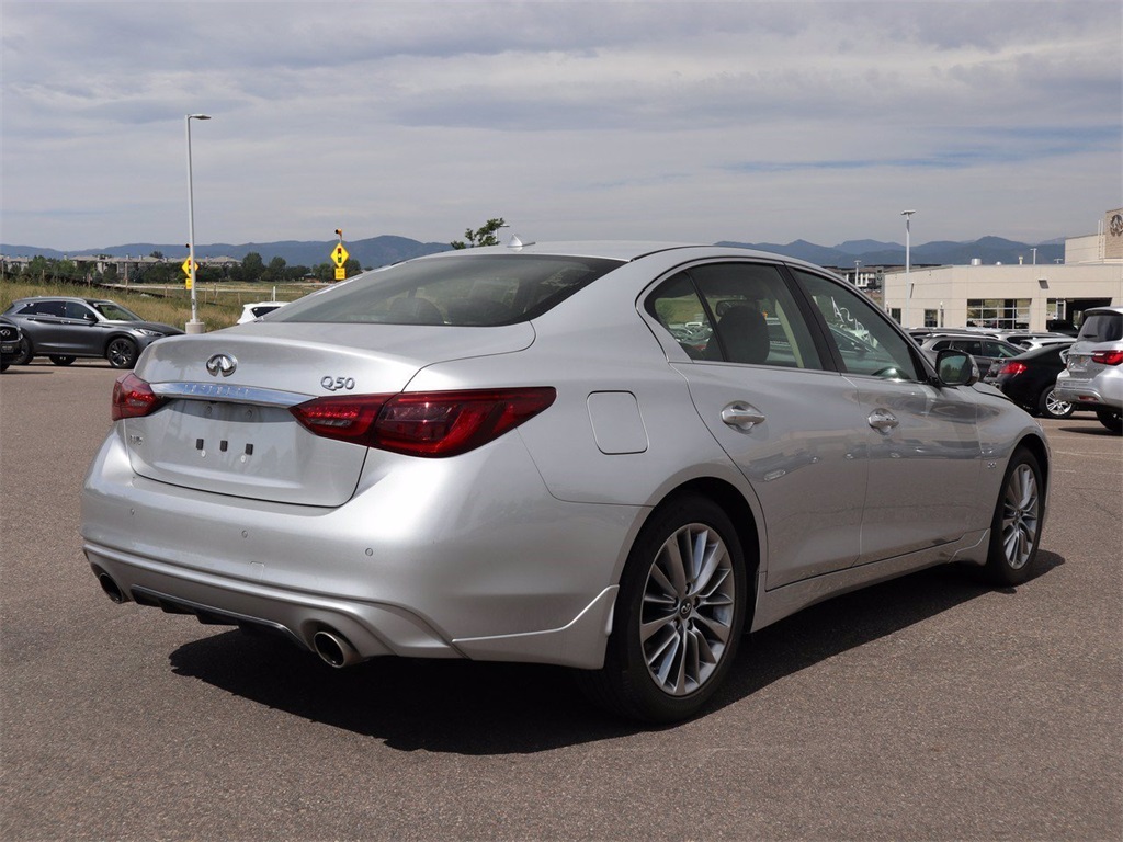 Pre-Owned 2018 INFINITI Q50 2.0t LUXE