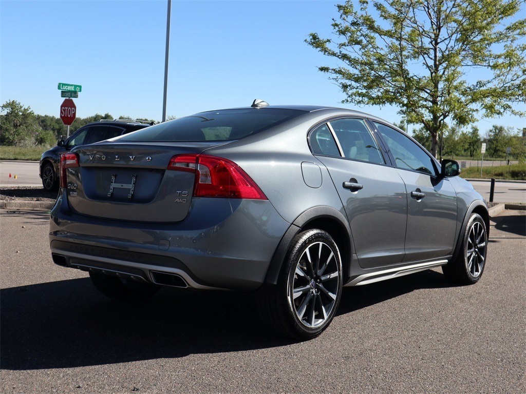 Volvo s60 cross country